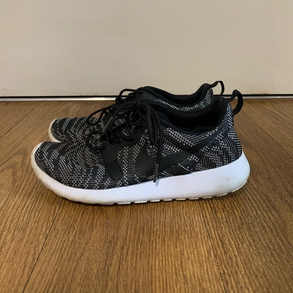 Nike Roshe Running Shoes